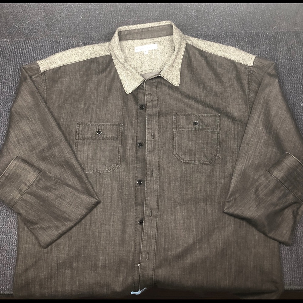 🔥🔥 Mark Ecko Button Down 🔥🔥